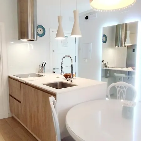 Picasso - Quiet Renovated With Oven And Dishwasher And Lift - Steps From Calle San Miguel