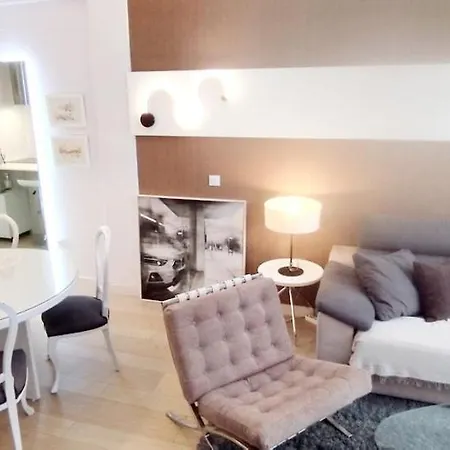 Picasso - Quiet Renovated With Oven And Dishwasher And Lift - Steps From Calle San Miguel